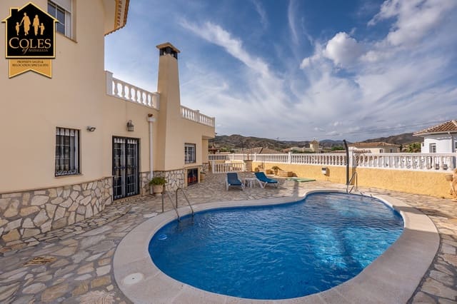 3 soveværelse Villa til salg i Arboleas med swimmingpool garage - € 315.000 (Ref: 10166917)
