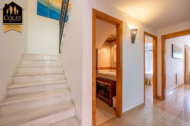 3 sypialnia Dom na sprzedaż w Los Gallardos z basenem garażem - 189 500 € (Ref: 10166991)
