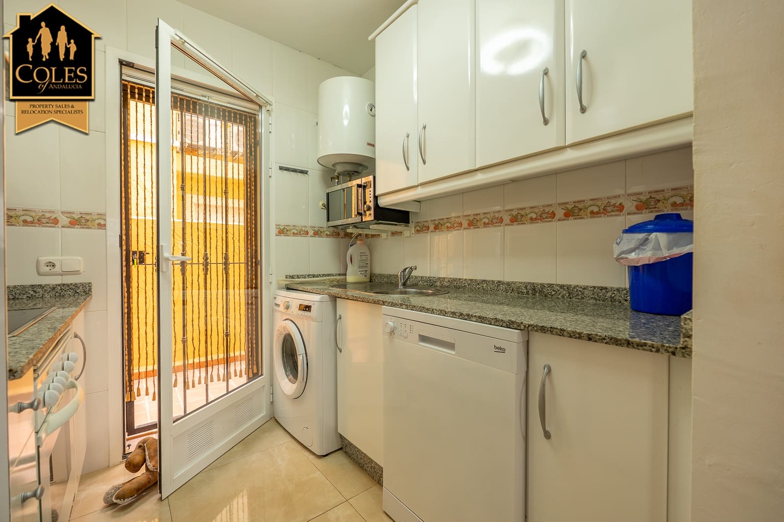 2 soverom Leilighet til salgs i Valle del Este med svømmebasseng garasje - € 159 995 (Ref: 10175698)