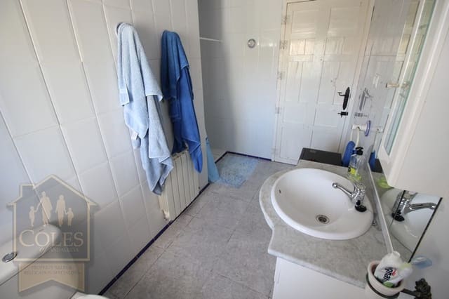 4 soveværelse Finca/Landehus til salg i Cúllar med garage - € 128.500 (Ref: 3073099)