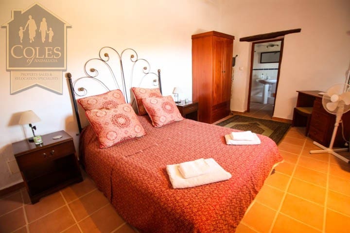 4 bedroom Finca/Country House for sale in Bedar with pool garage - € 345,000 (Ref: 4486453)