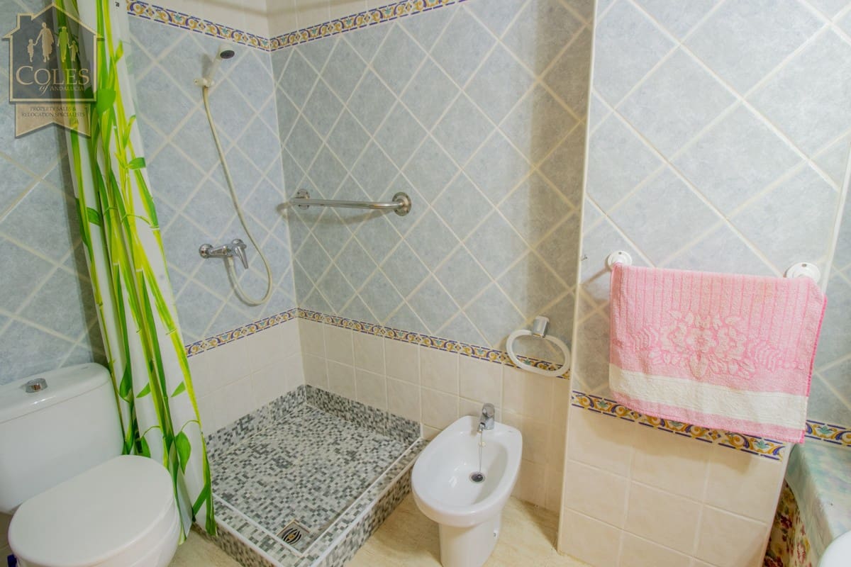 6 bedroom Townhouse for sale in Los Gallardos - € 189,500 (Ref: 6111489)