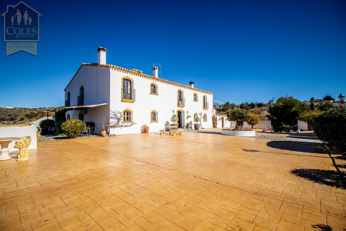 7 bedroom Finca/Country House for sale in Lorca with pool - € 625,000 (Ref: 6699096)