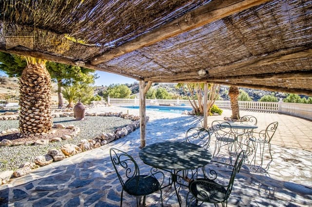 7 makuuhuone Maalaistalo myytävänä paikassa Lorca mukana uima-altaan - 625 000 € (Ref: 6699096)