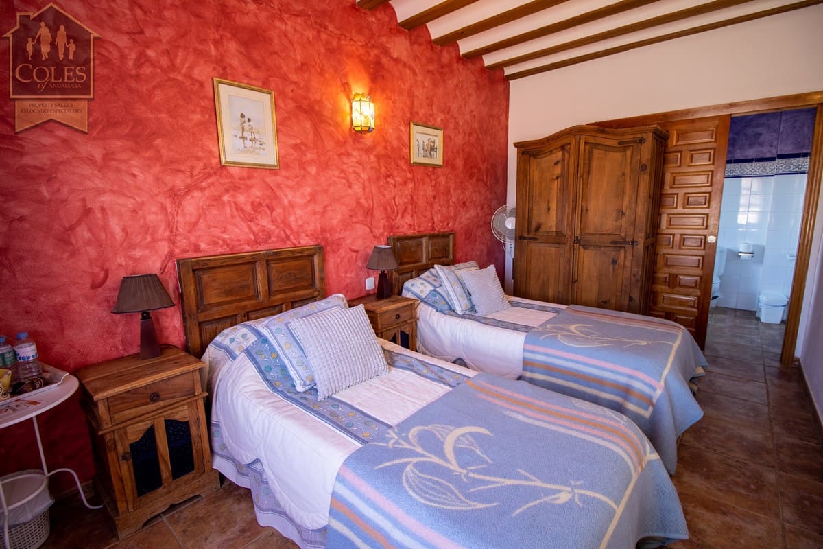 7 bedroom Finca/Country House for sale in Lorca with pool - € 625,000 (Ref: 6699096)