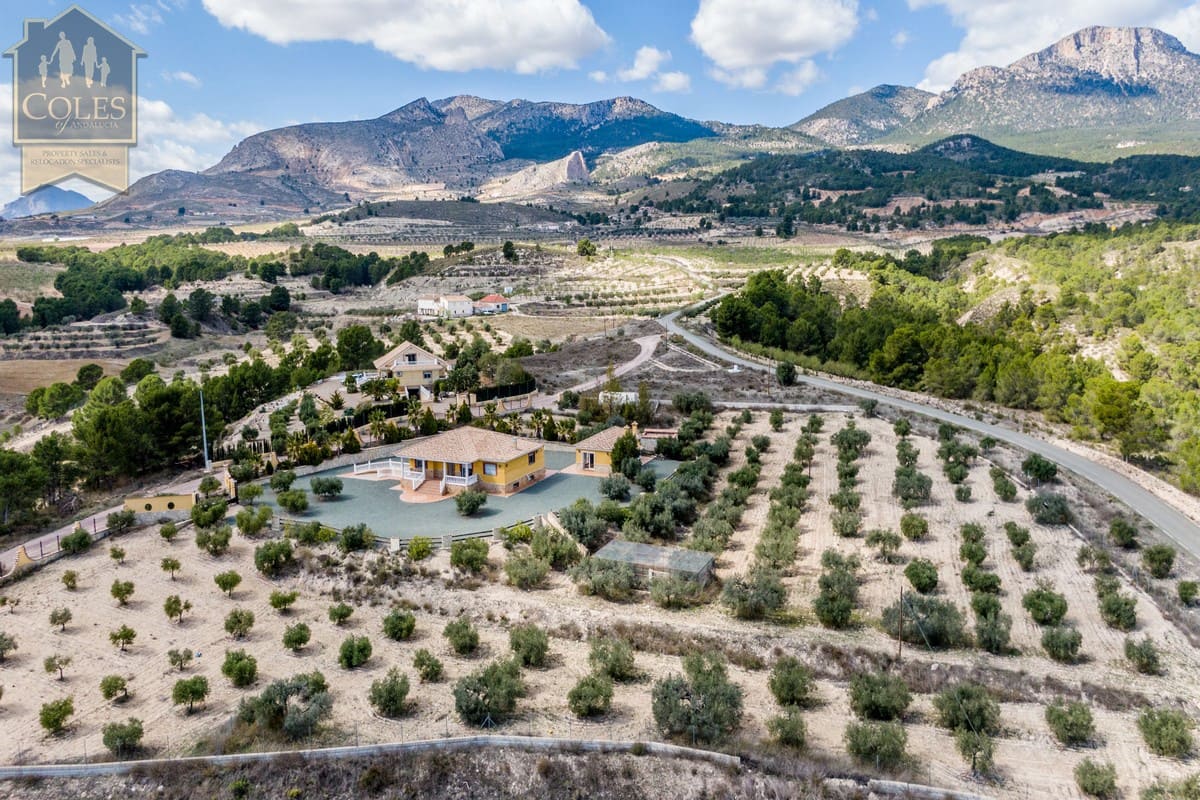 4 slaapkamer Villa te koop in La Parroquia met garage - € 350.000 (Ref: 6734290)