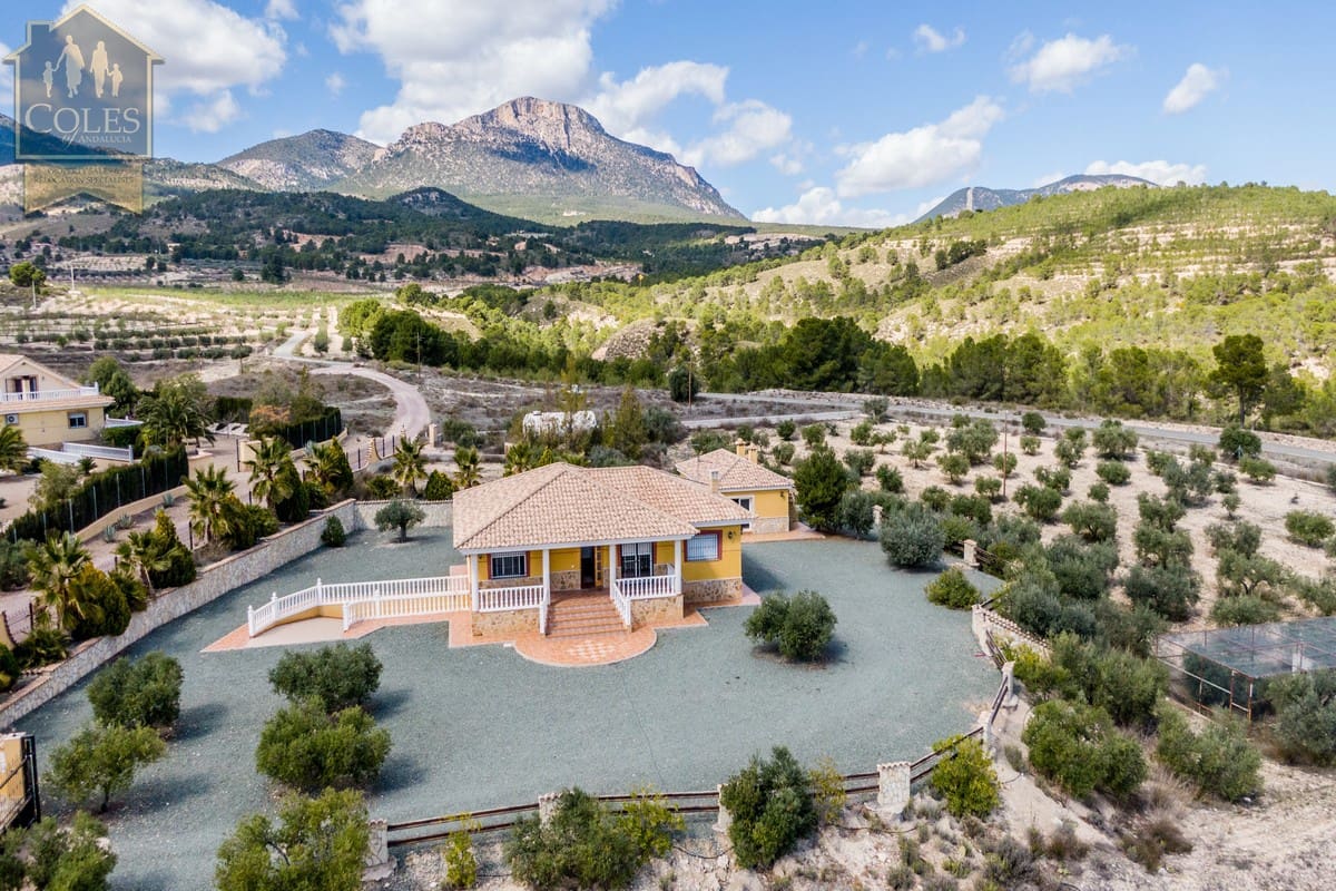 4 slaapkamer Villa te koop in La Parroquia met garage - € 350.000 (Ref: 6734290)