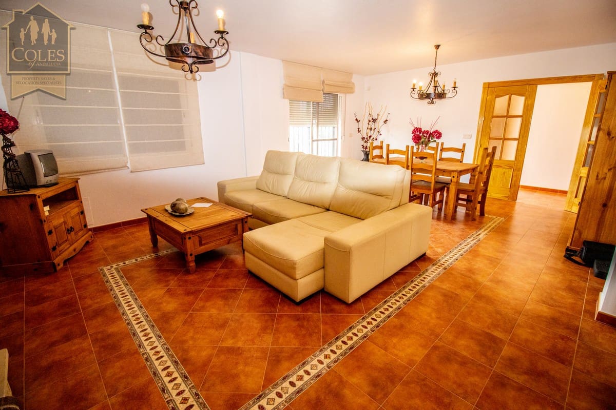 4 slaapkamer Villa te koop in La Parroquia met garage - € 350.000 (Ref: 6734290)