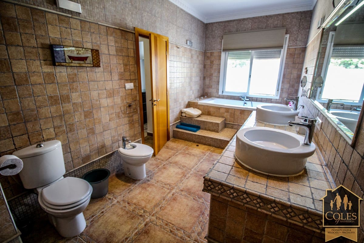 5 soverom Villa til salgs i Bedar med svømmebasseng - € 349 000 (Ref: 7033952)