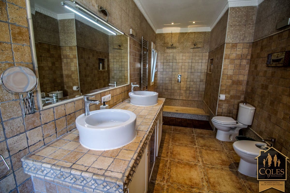 5 soverom Villa til salgs i Bedar med svømmebasseng - € 349 000 (Ref: 7033952)