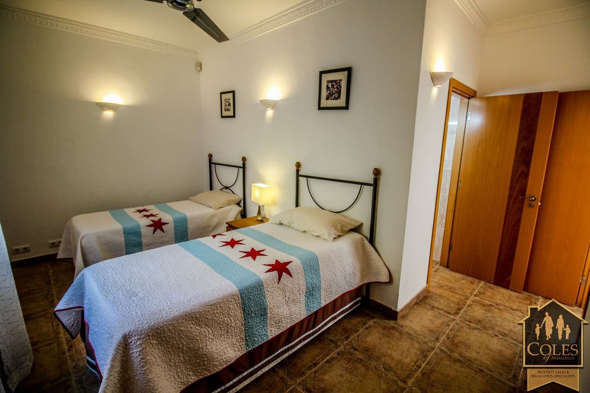 5 soverom Villa til salgs i Bedar med svømmebasseng - € 349 000 (Ref: 7033952)