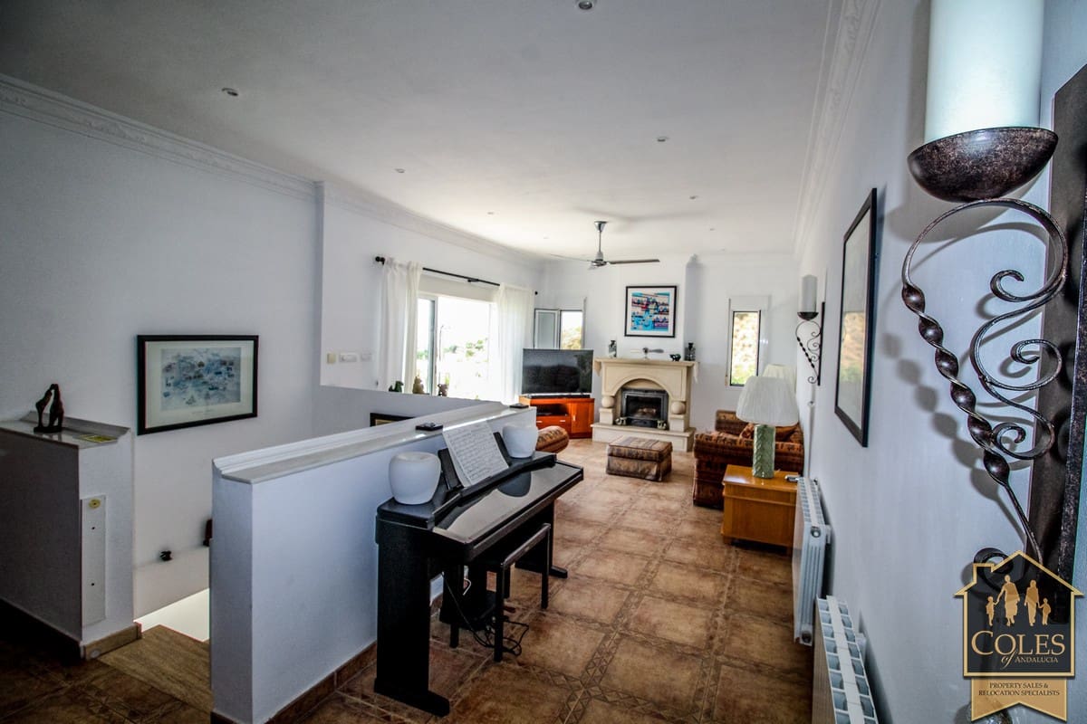 5 soverom Villa til salgs i Bedar med svømmebasseng - € 349 000 (Ref: 7033952)