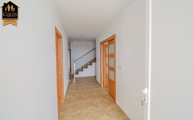 4 soveværelse Villa til salg i Puerto Lumbreras med swimmingpool - € 289.000 (Ref: 7457123)