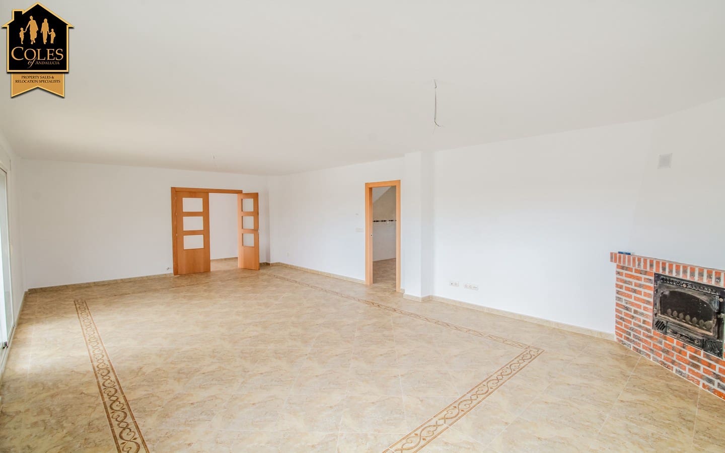 4 soveværelse Villa til salg i Puerto Lumbreras med swimmingpool - € 289.000 (Ref: 7457123)