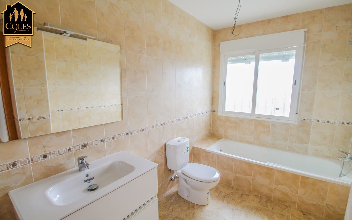 4 soveværelse Villa til salg i Puerto Lumbreras med swimmingpool - € 289.000 (Ref: 7457123)