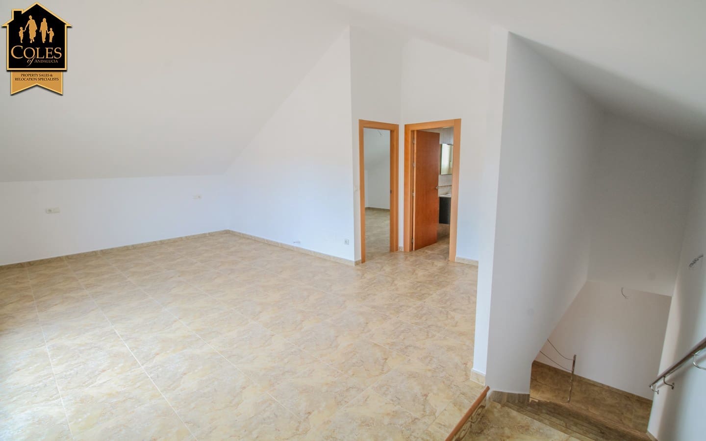 4 soveværelse Villa til salg i Puerto Lumbreras med swimmingpool - € 289.000 (Ref: 7457123)