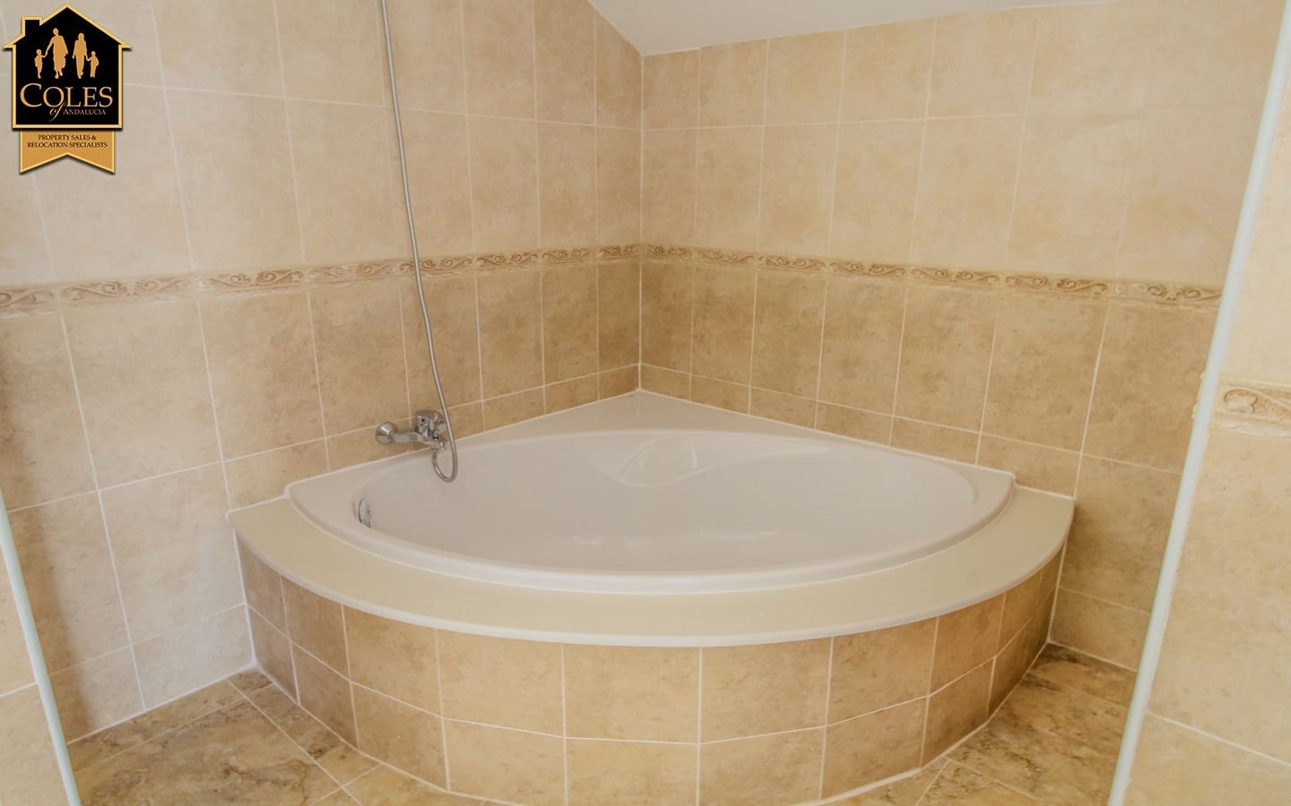 4 soveværelse Villa til salg i Puerto Lumbreras med swimmingpool - € 289.000 (Ref: 7457123)