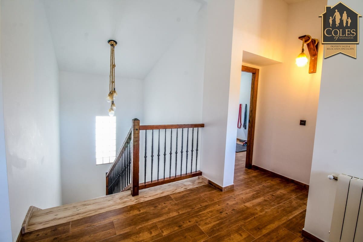 6 soverom Finca/Herregård til salgs i Velez-Blanco med svømmebasseng garasje - € 325 000 (Ref: 7617825)