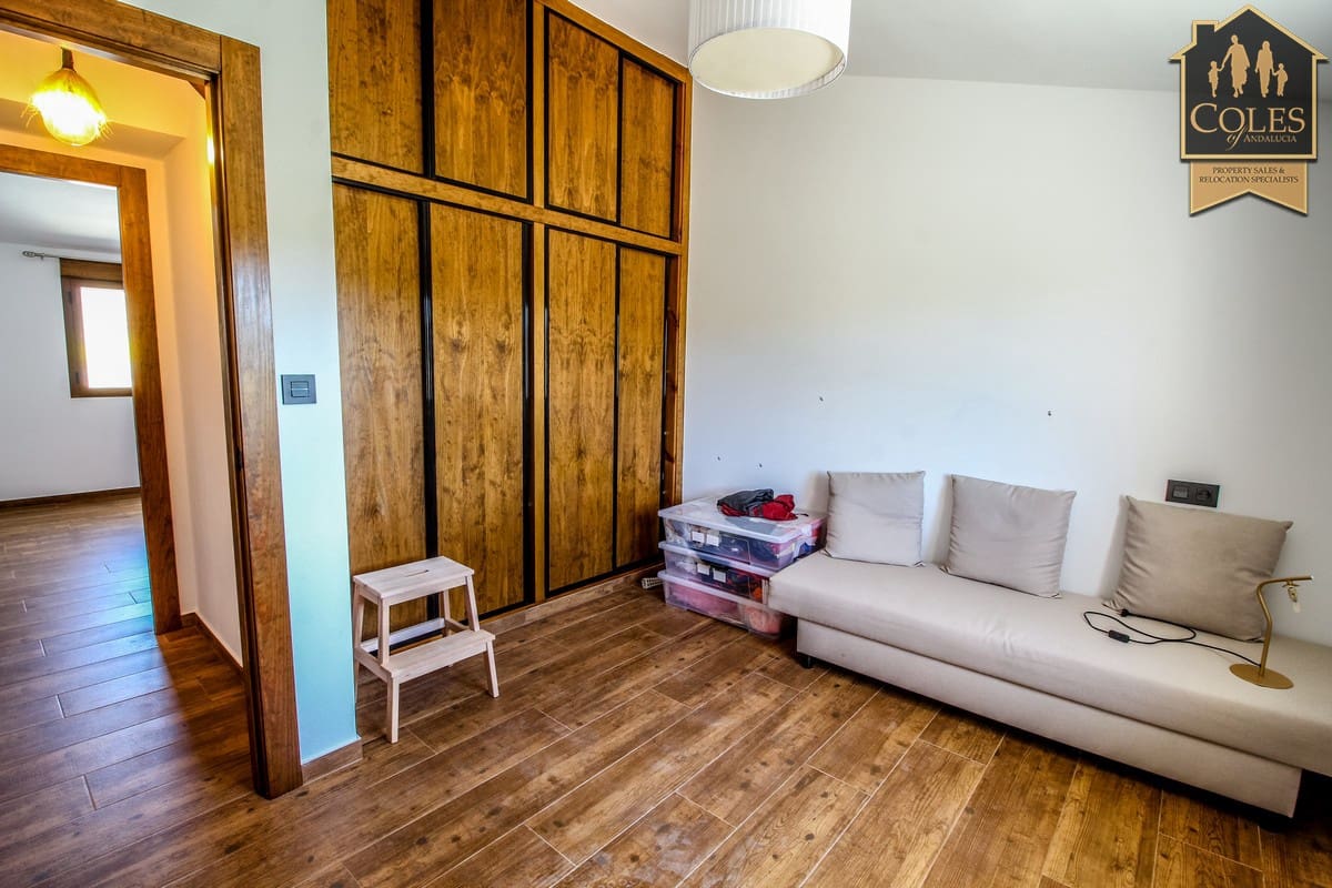 6 soverom Finca/Herregård til salgs i Velez-Blanco med svømmebasseng garasje - € 325 000 (Ref: 7617825)