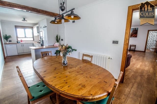 6 soverom Finca/Herregård til salgs i Vélez-Blanco med svømmebasseng garasje - € 325 000 (Ref: 7617825)