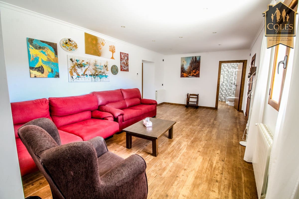 6 soverom Finca/Herregård til salgs i Velez-Blanco med svømmebasseng garasje - € 325 000 (Ref: 7617825)