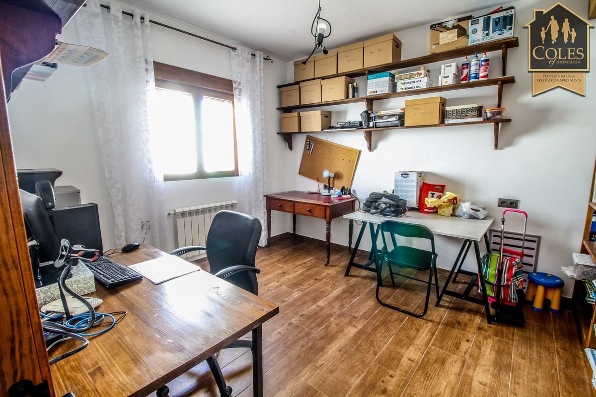 6 soverom Finca/Herregård til salgs i Velez-Blanco med svømmebasseng garasje - € 325 000 (Ref: 7617825)