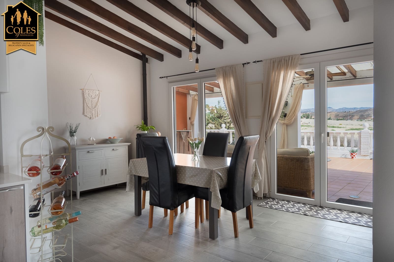 6 soveværelse Villa til salg i Antas med swimmingpool garage - € 575.000 (Ref: 8592582)