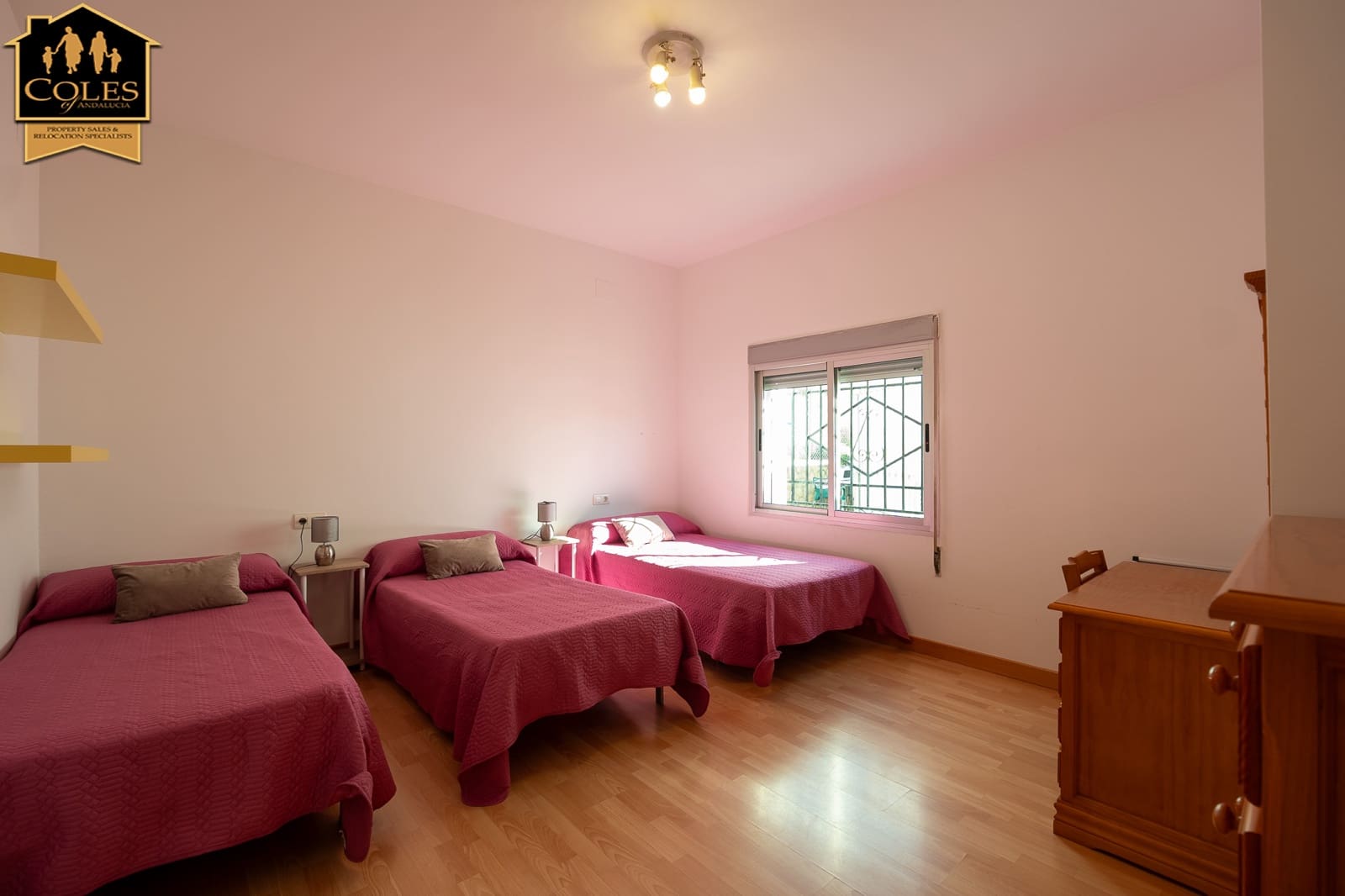 6 soveværelse Villa til salg i Los Gallardos med garage - € 360.000 (Ref: 8678536)