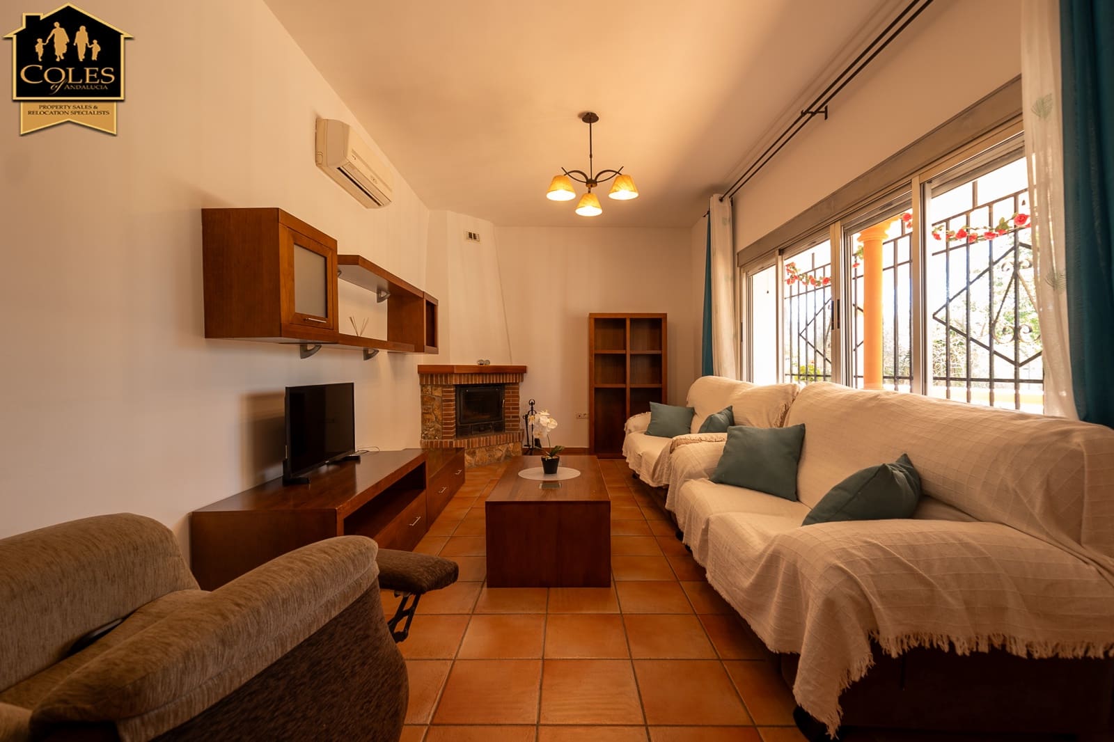 6 soveværelse Villa til salg i Los Gallardos med garage - € 360.000 (Ref: 8678536)