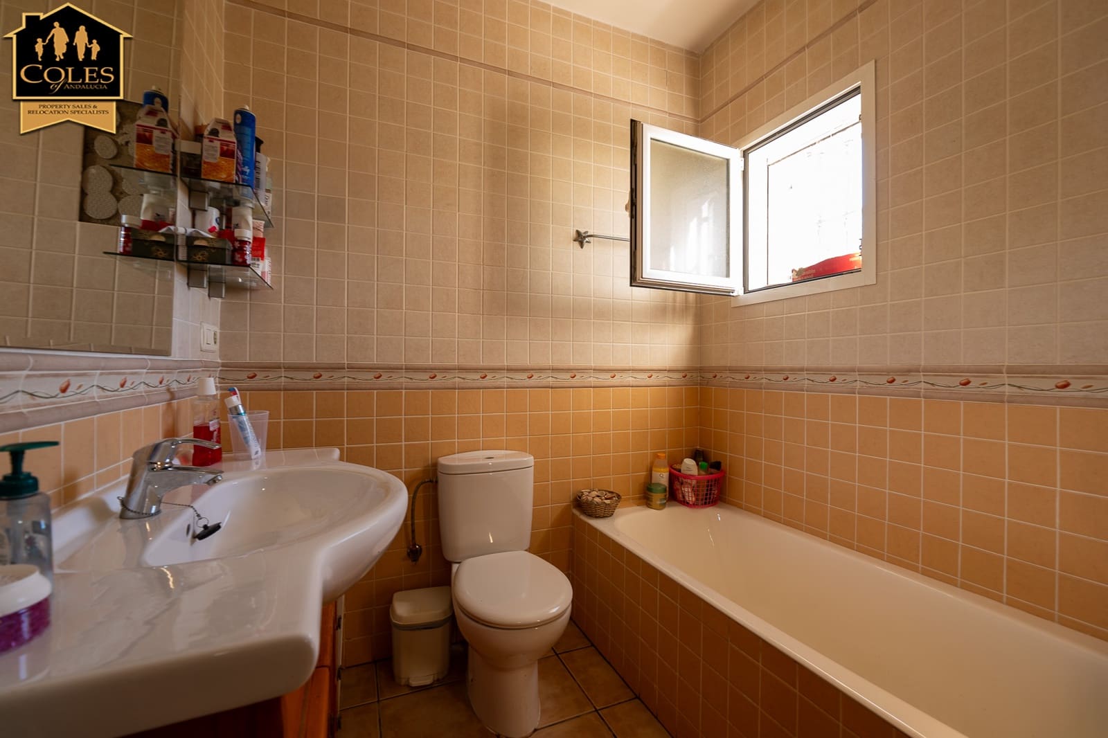 6 soveværelse Villa til salg i Los Gallardos med garage - € 360.000 (Ref: 8678536)