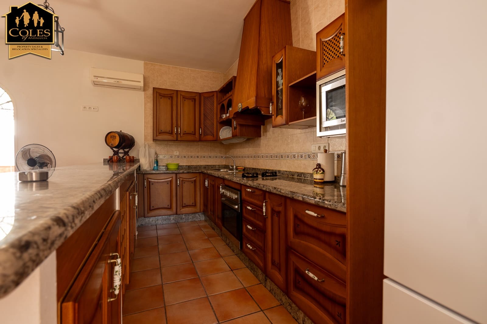 6 soveværelse Villa til salg i Los Gallardos med garage - € 360.000 (Ref: 8678536)