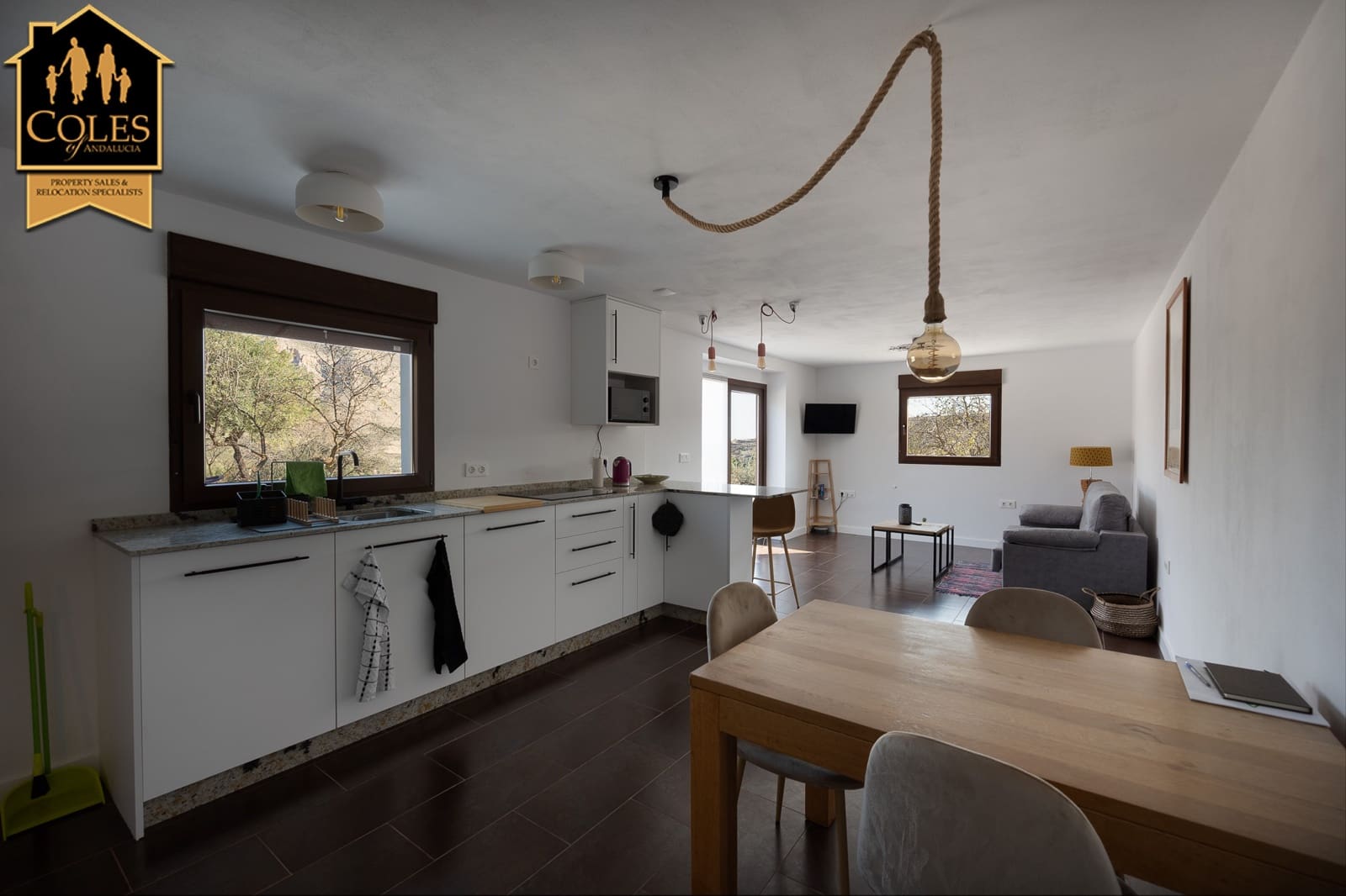 7 soverom Finca/Herregård til salgs i Velez-Blanco med garasje - € 475 000 (Ref: 8734231)