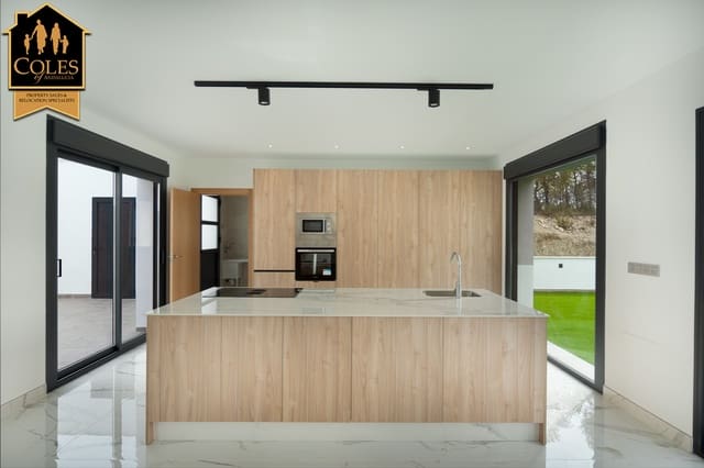 3 bedroom Villa for sale in Lorca with pool garage - € 450,000 (Ref: 8855385)