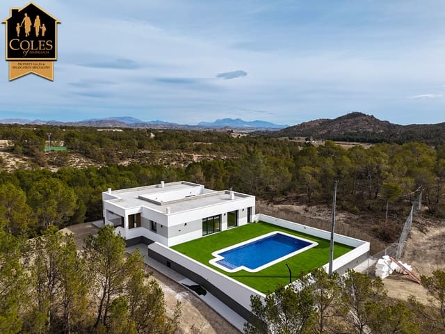 3 bedroom Villa for sale in Lorca with pool garage - € 450,000 (Ref: 8855385)