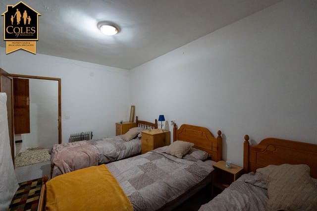 6 makuuhuone Omakotitalo myytävänä paikassa El Contador, Chirivel mukana uima-altaan - 90 000 € (Ref: 8855425)