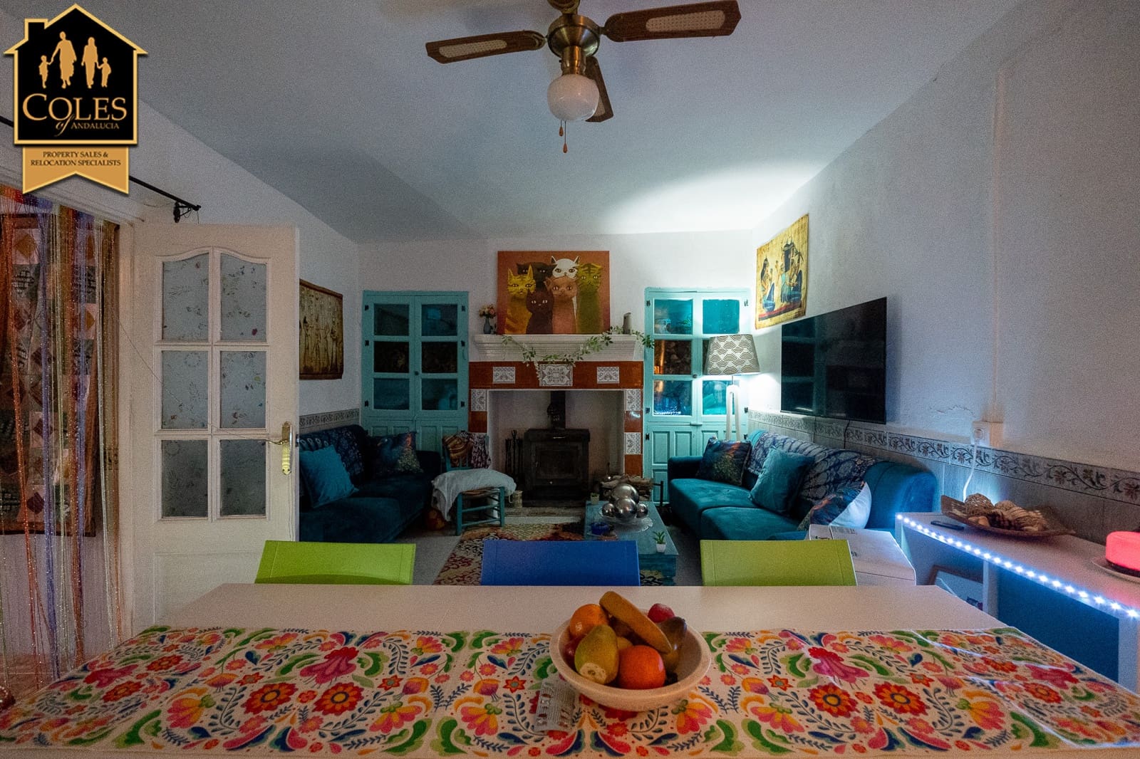 6 soveværelse Byhus til salg i El Contador med swimmingpool - € 90.000 (Ref: 8855425)