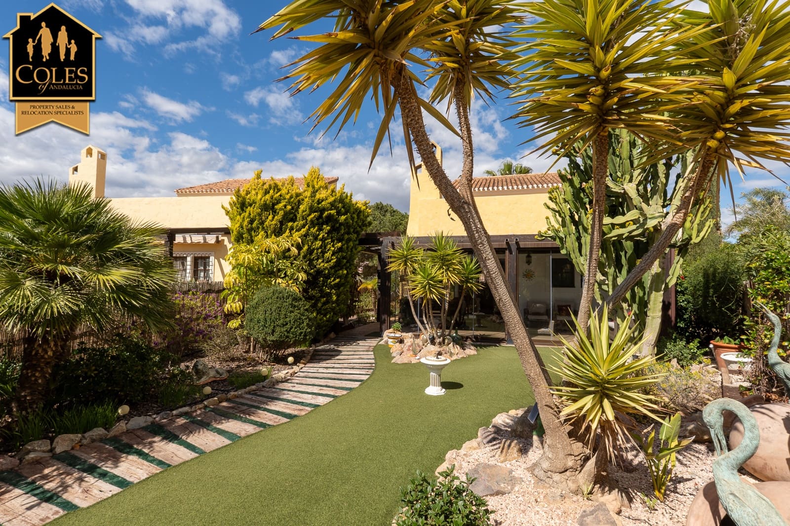 3 soverom Villa til salgs i Desert Springs med svømmebasseng garasje - € 289 950 (Ref: 8909899)