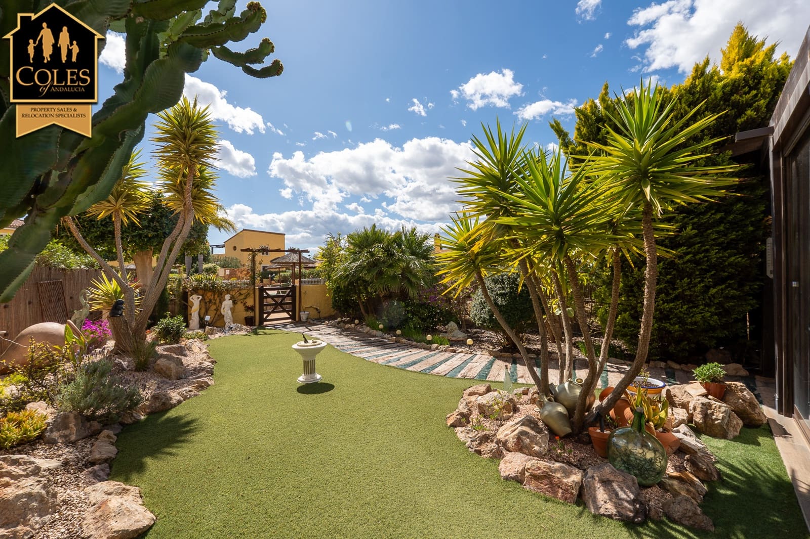 3 soverom Villa til salgs i Desert Springs med svømmebasseng garasje - € 289 950 (Ref: 8909899)