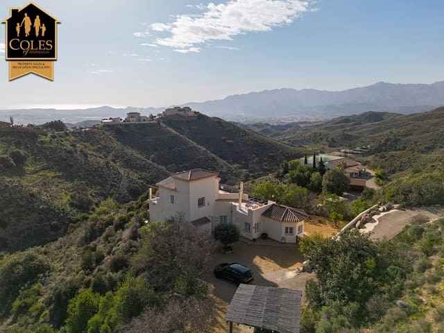 4 soverom Villa til salgs i Bédar med svømmebasseng garasje - € 525 000 (Ref: 8944862)