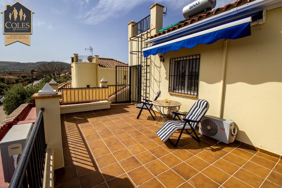 3 soveværelse Villa til salg i Cariatiz med swimmingpool - € 229.950 (Ref: 8970976)