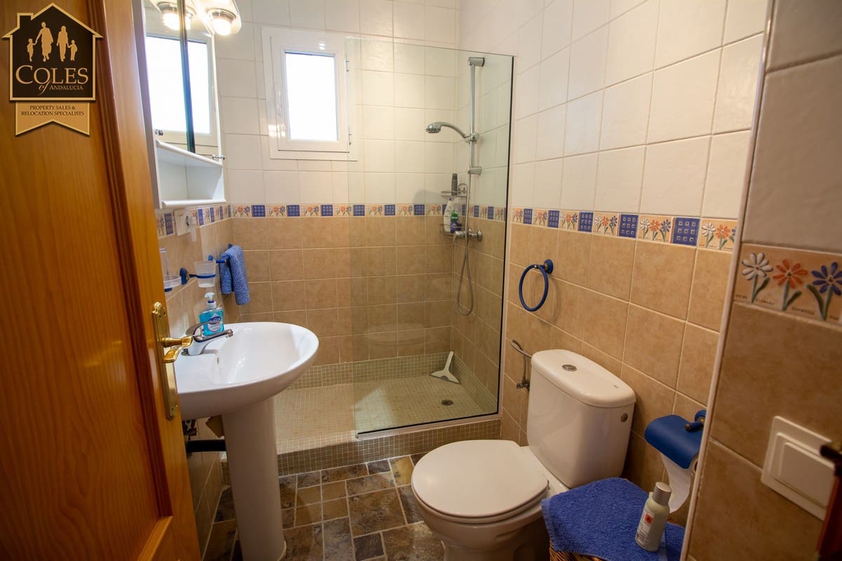 3 soveværelse Villa til salg i Cariatiz med swimmingpool - € 229.950 (Ref: 8970976)