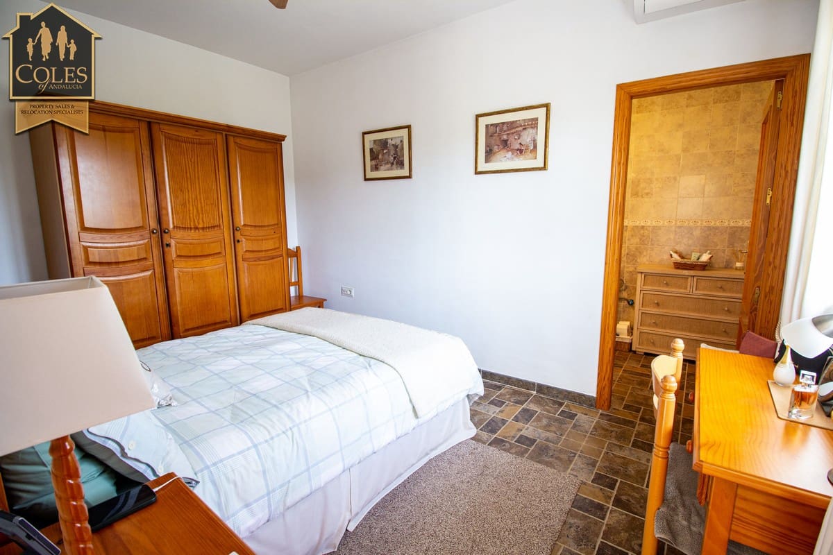 3 soveværelse Villa til salg i Cariatiz med swimmingpool - € 229.950 (Ref: 8970976)