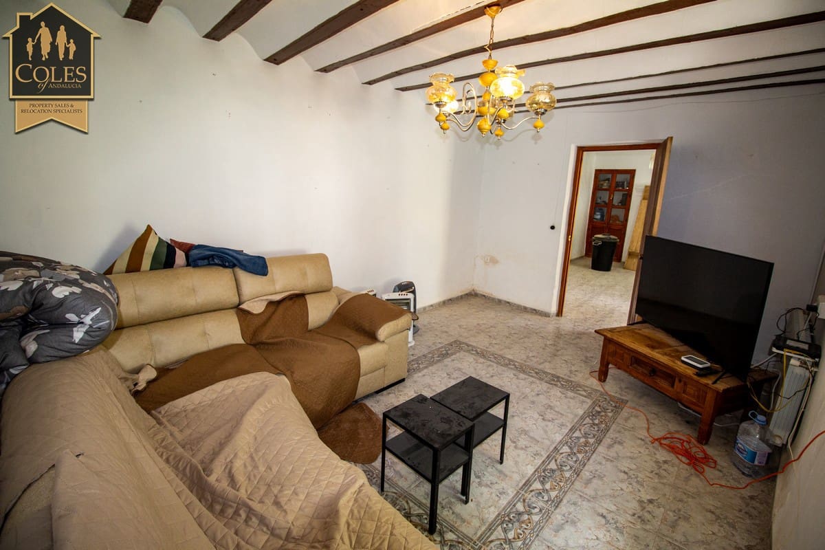 6 makuuhuone Omakotitalo myytävänä paikassa El Contador mukana 
autotalli - 124 950 € (Ref: 8997545)