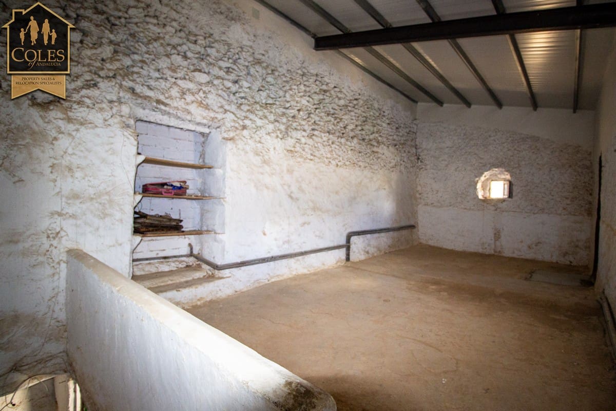 6 makuuhuone Omakotitalo myytävänä paikassa El Contador mukana 
autotalli - 124 950 € (Ref: 8997545)