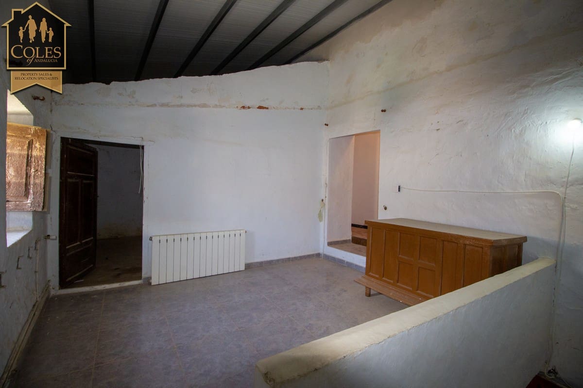 6 makuuhuone Omakotitalo myytävänä paikassa El Contador mukana 
autotalli - 124 950 € (Ref: 8997545)