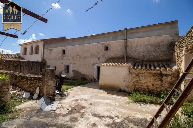 6 makuuhuone Omakotitalo myytävänä paikassa El Contador, Chirivel mukana 
autotalli - 124 950 € (Ref: 8997545)