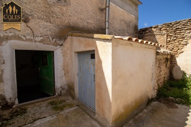 6 makuuhuone Omakotitalo myytävänä paikassa El Contador, Chirivel mukana 
autotalli - 124 950 € (Ref: 8997545)