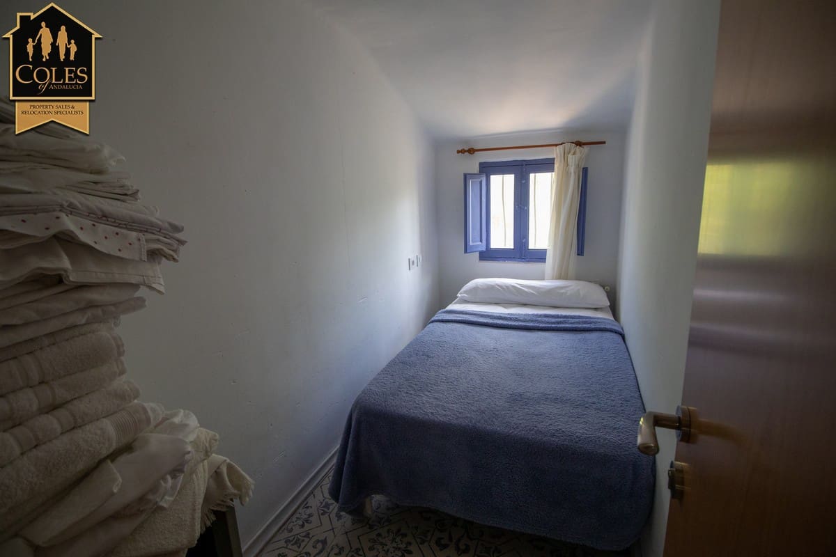 7 soveværelse Finca/Landehus til salg i Velez-Rubio med swimmingpool garage - € 365.000 (Ref: 9023212)