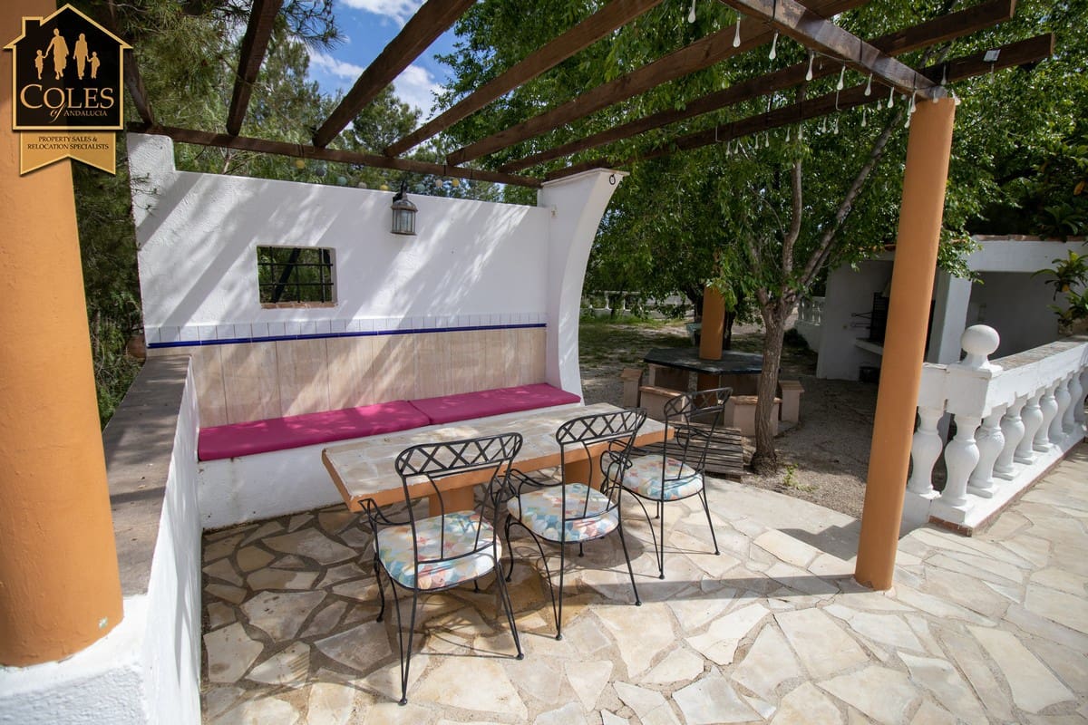 7 soveværelse Finca/Landehus til salg i Velez-Rubio med swimmingpool garage - € 365.000 (Ref: 9023212)