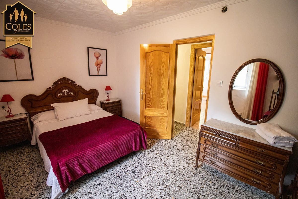 7 soveværelse Finca/Landehus til salg i Velez-Rubio med swimmingpool garage - € 365.000 (Ref: 9023212)